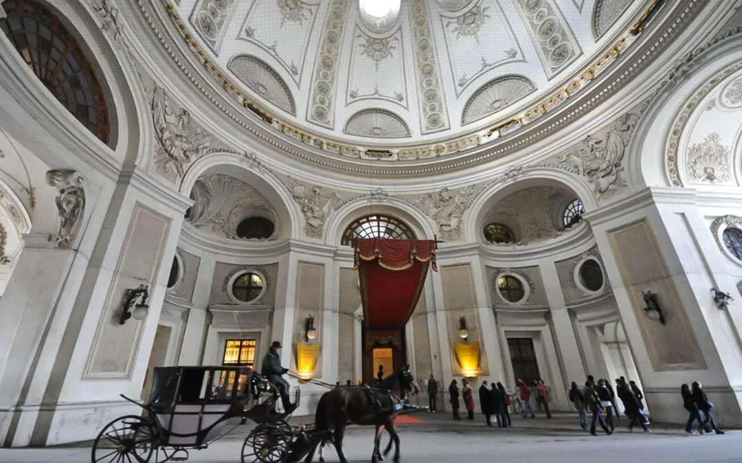 Sisi Museum: Skip-the-Line Imperial Apartments & City Guided Walking Tour Image 3