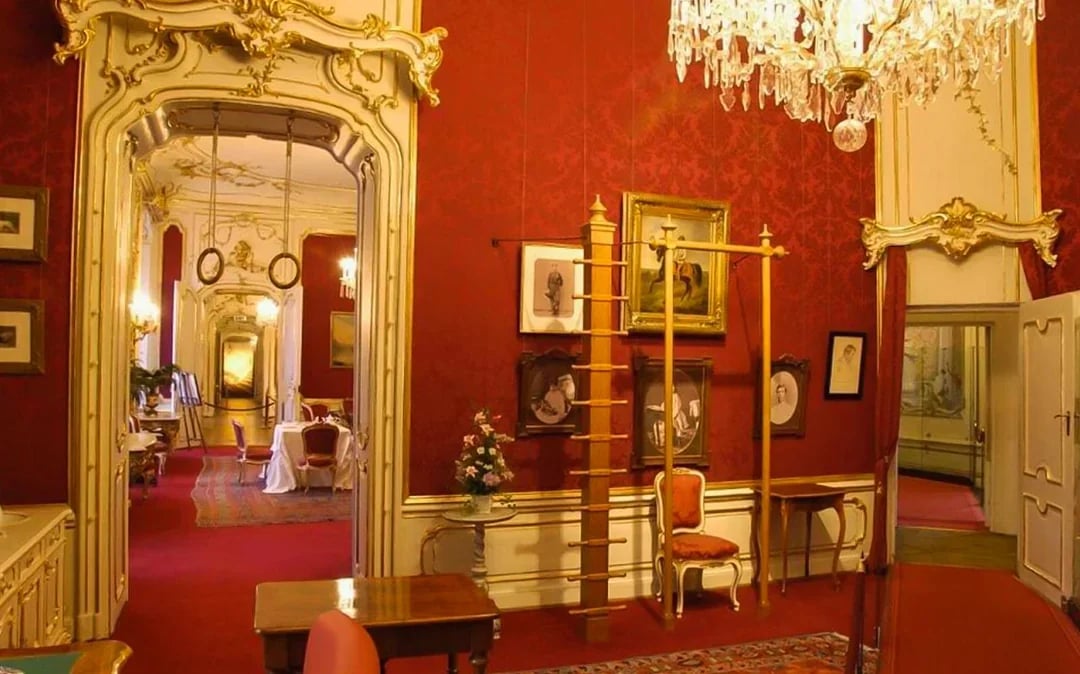 Sisi Museum: Skip-the-Line Imperial Apartments & City Guided Walking Tour Image 9