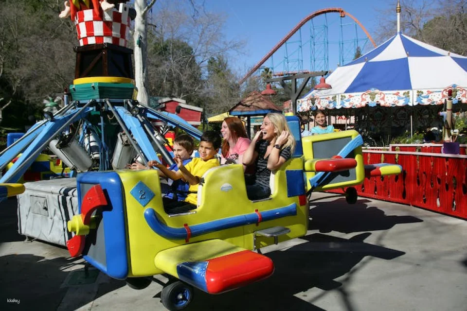 Six Flags Magic Mountain One Day Ticket