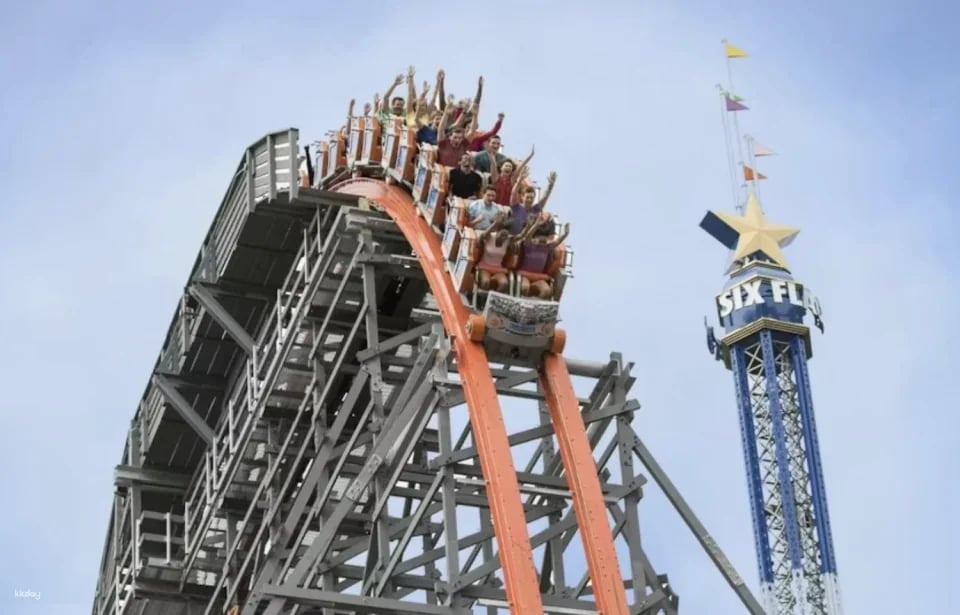Six Flags New England Admission Tickets