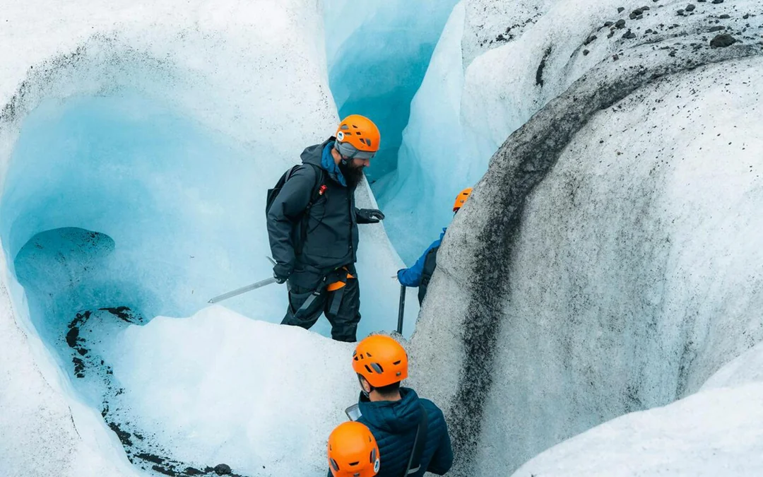 Skaftafell: Blue Ice Cave & Vatnajokull Glacier Hike
 Image 4