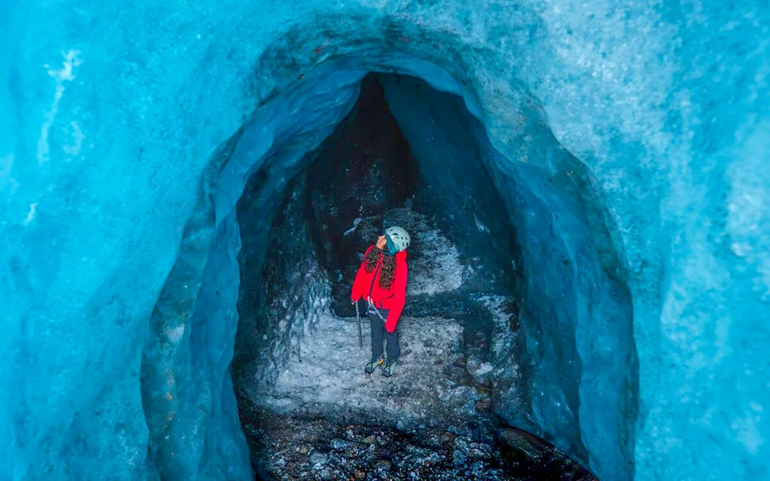 Skaftafell: Blue Ice Cave & Vatnajokull Glacier Hike
 Image 5