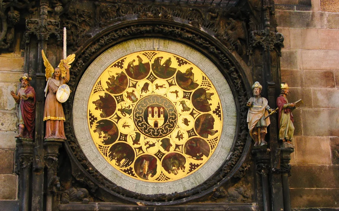 Skip-the-Line Combo: Prague Castle, National Museum & Astronomical Clock Image 5