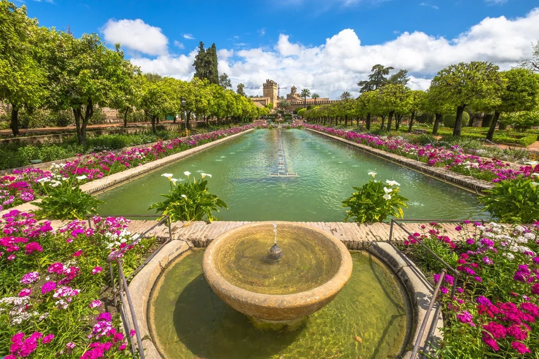 Skip-the-Line Guided Tour of Alcázar of the Christian Monarchs Image 3