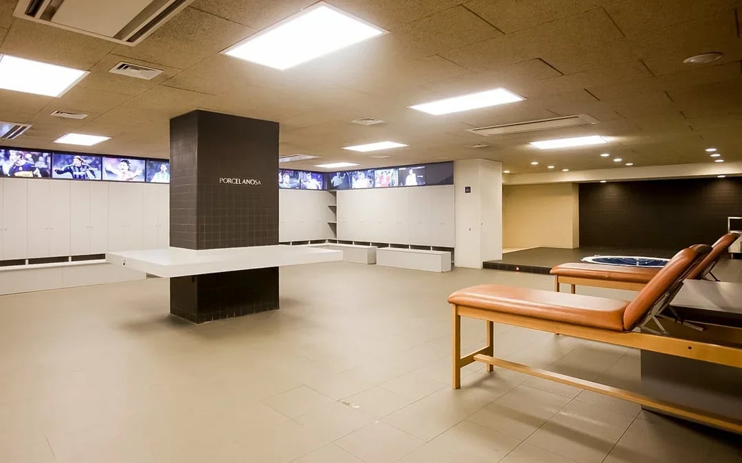 Skip-the-Line Guided Tour of FC Barcelona Spotify Camp Nou Image 8
