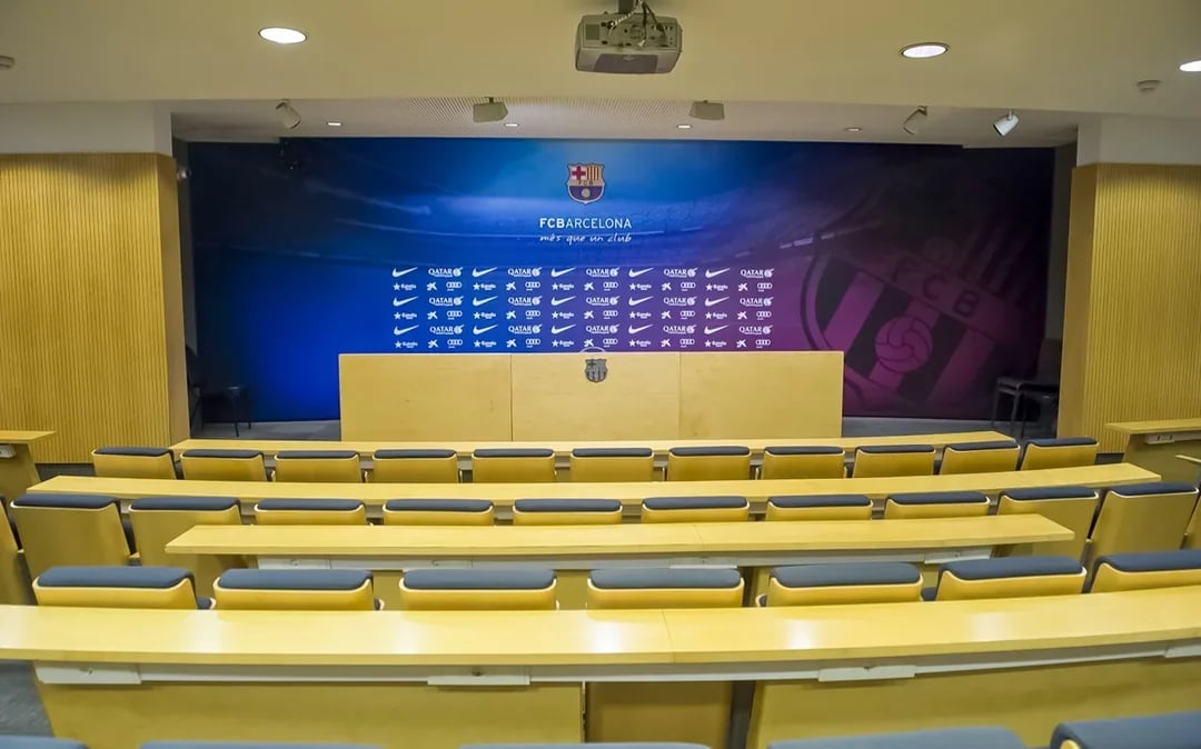 Skip-the-Line Guided Tour of FC Barcelona Spotify Camp Nou Image 9
