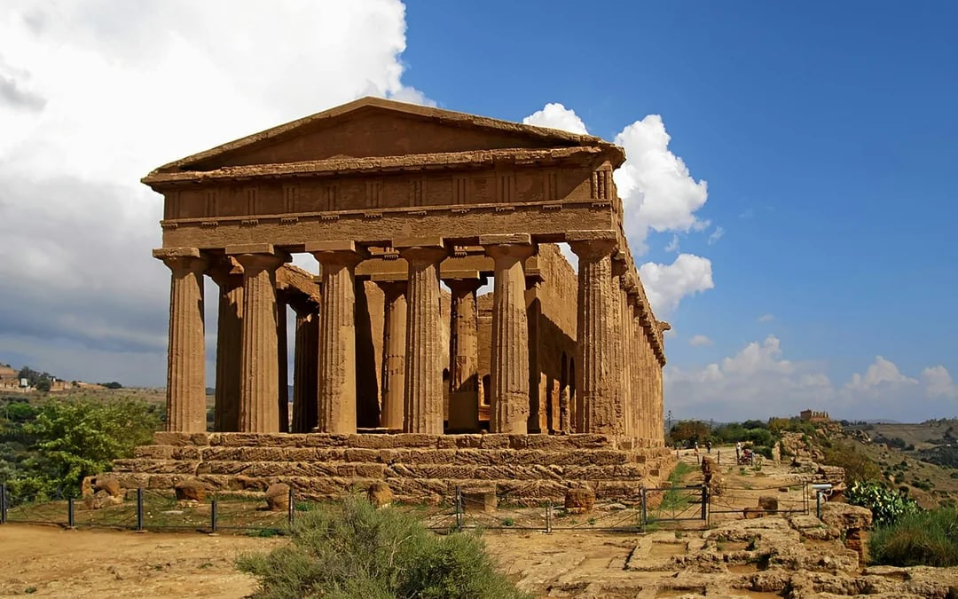 Skip-the-Line Guided Tour of the Valley of Temples in Agrigento Image 3