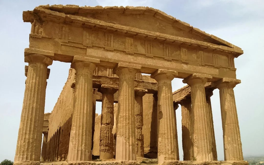 Skip-the-Line Guided Tour of the Valley of Temples in Agrigento Image 5