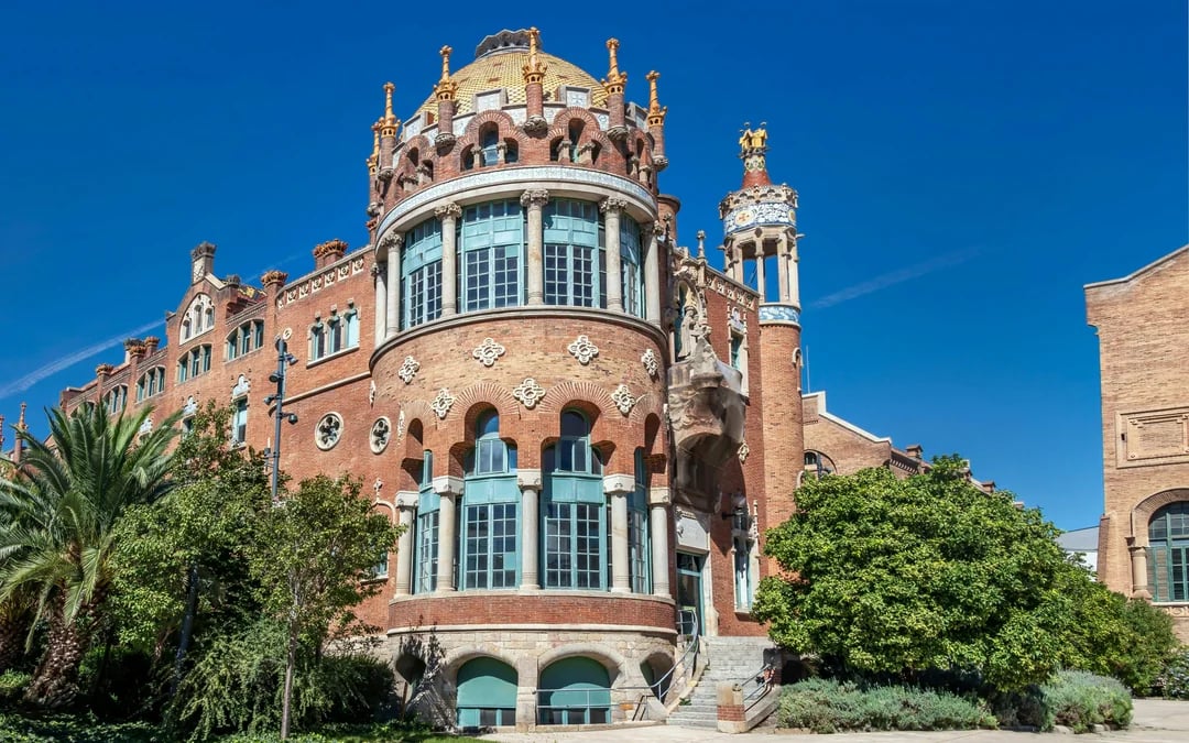 Skip-the-Line Tickets to Sant Pau Modernista Image 10