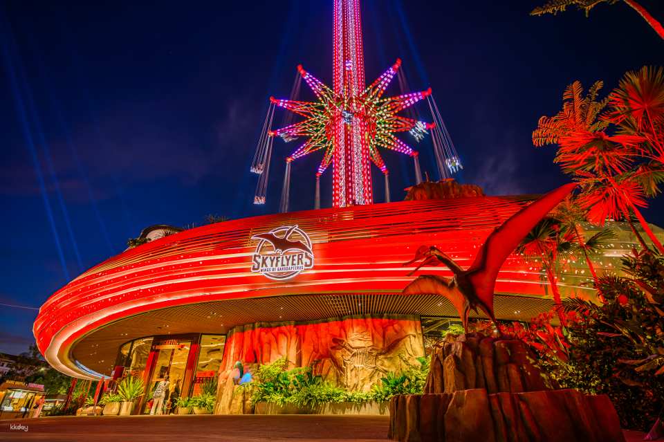 Skyflyers Giant Swing Ride at Asiatique Bangkok | Thailand