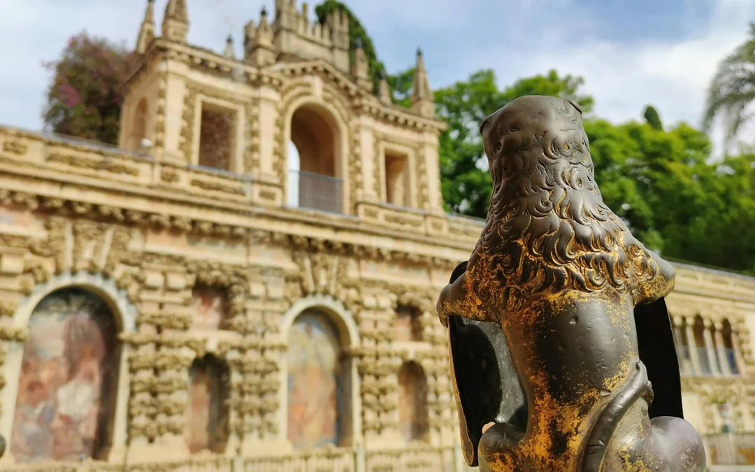 Small-Group Guided Tour of Alcázar of Seville Image 6
