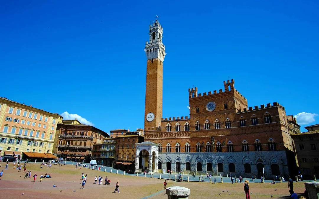 Small-Group Guided Tour of Siena with Optional Cathedral Entry Image 2
