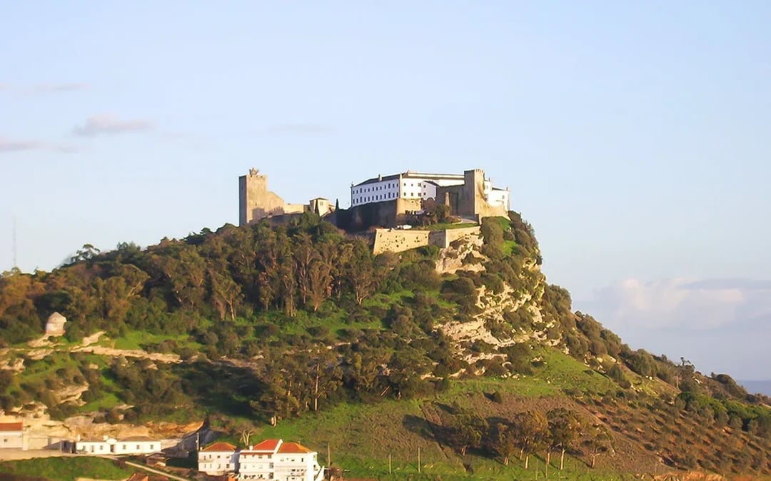 Small Group Wine Tour in Arrábida from Lisbon Image 6