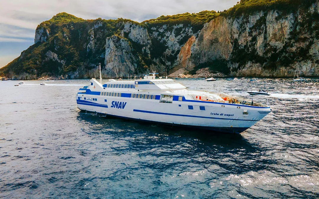 SNAV Ferry Tickets: Naples to/from Capri Image 2