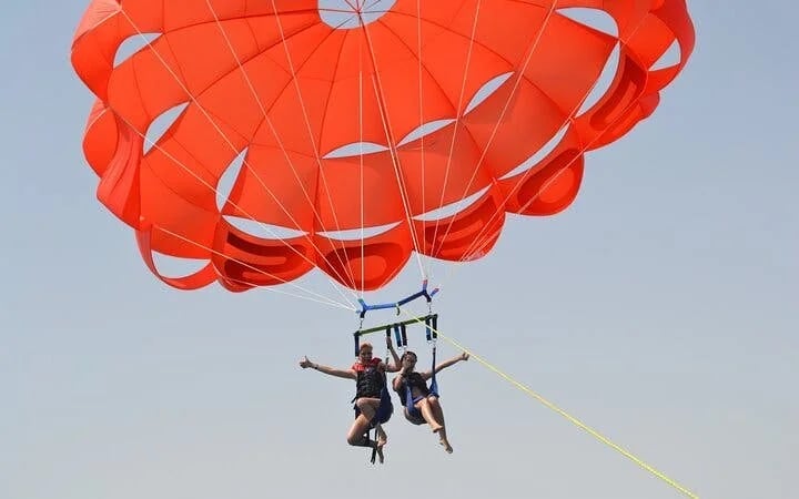 Soar Above the Red Sea Parasailing Adventure with Transfer - Hurghada Image 5