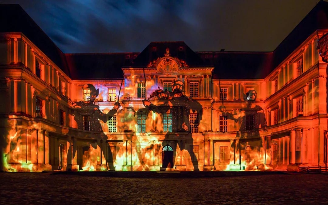 Sound and Light Show at Royal Blois Castle with Skip-the-Line Tickets Image 3