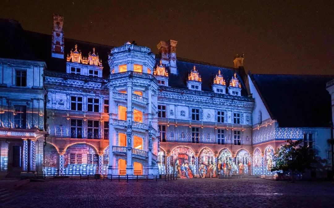 Sound and Light Show at Royal Blois Castle with Skip-the-Line Tickets Image 5