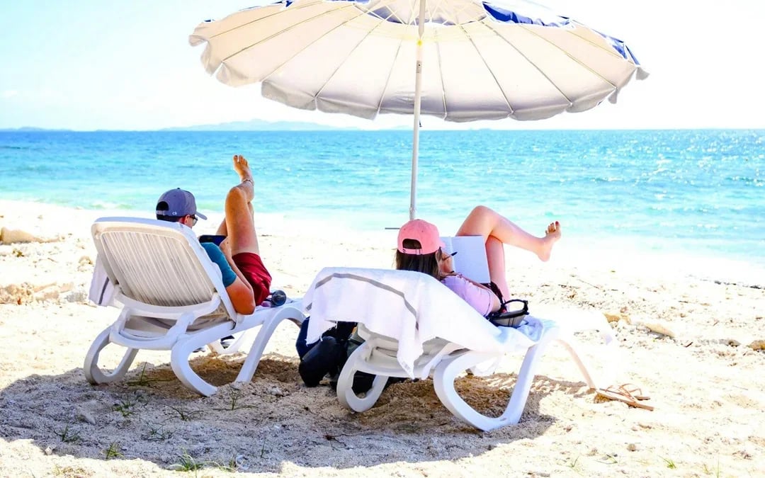 South Sea Island & Mamanuca Islands Combo Cruise with Lunch, Drinks & Hotel Transfers Image 9