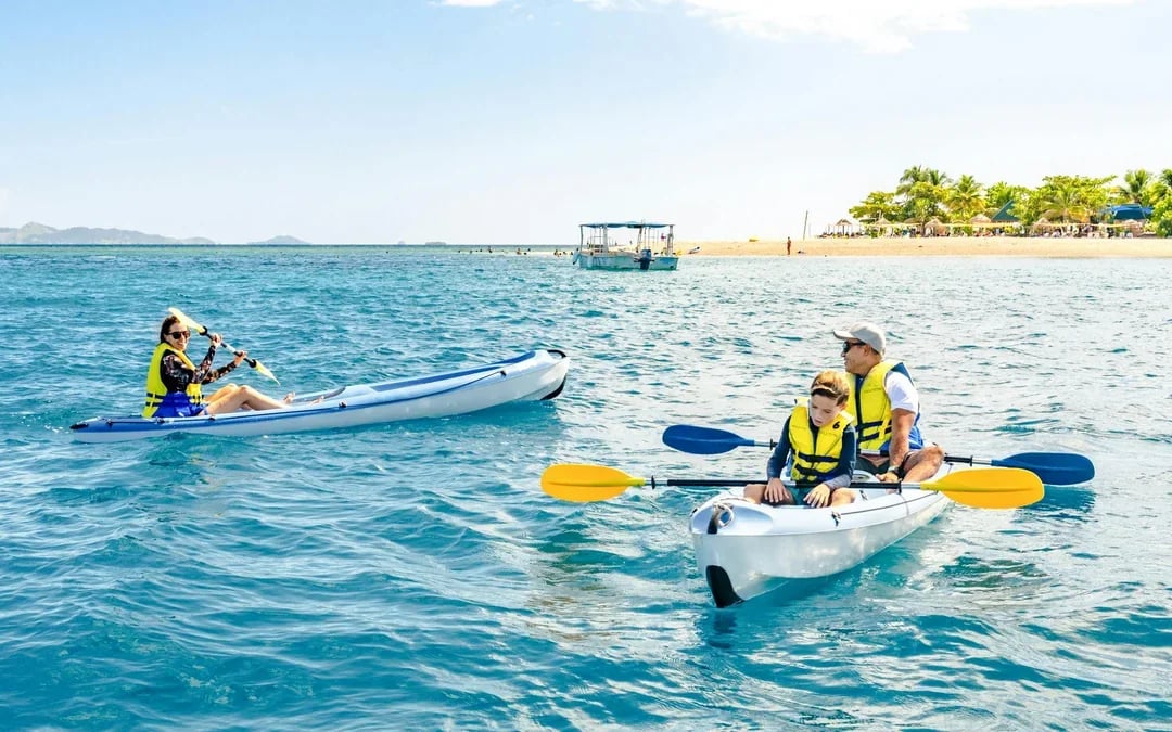 South Sea Island Day Trip with Cruise, BBQ Lunch, Drinks & Hotel Transfers Image 2