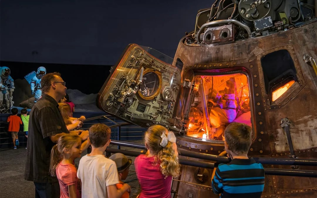 Space Center Houston Ticket Image 8