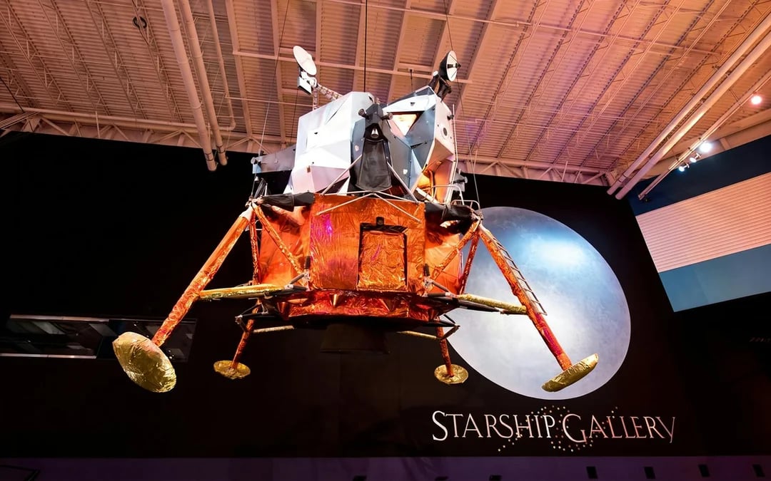 Space Center Houston Ticket Image 9