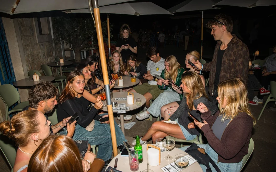 Split After Dark: Pub Crawl Image 5