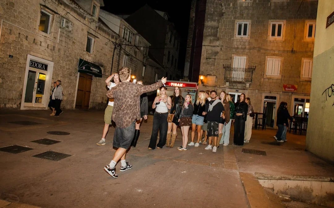 Split After Dark: Pub Crawl Image 8