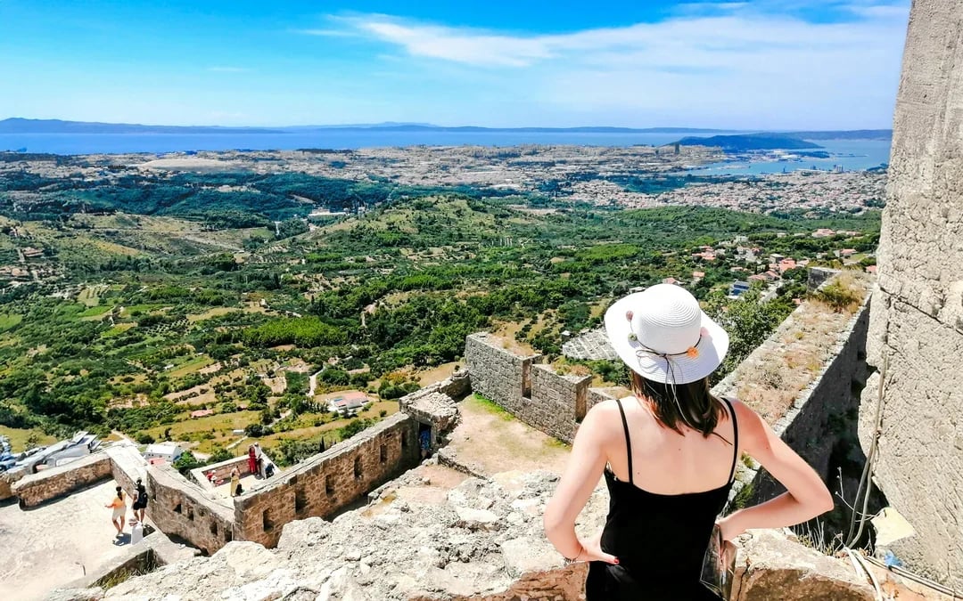 Split: Diocletian's Palace, Salona and Klis Fortress Guided Tour Image 7