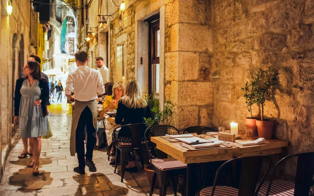 Split: Diocletian's Palace Wine Tasting with Snacks Image 7