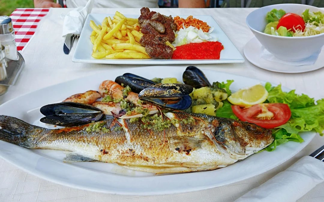 Split Food Tour with Green Market Tastings and Dalmatian Meal Image 2