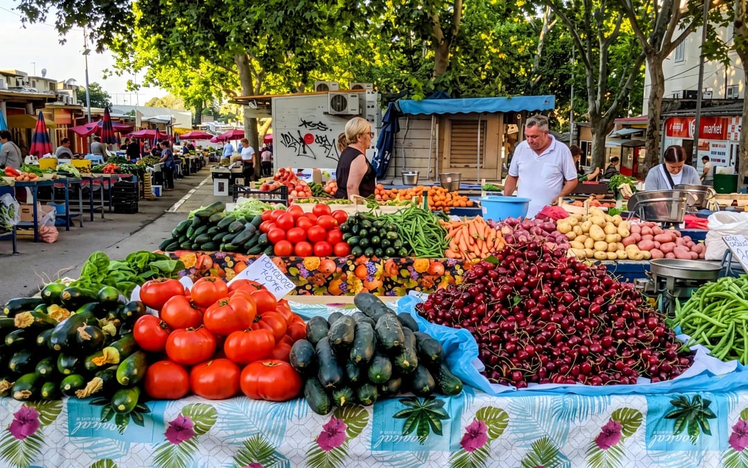 Split Food Tour with Green Market Tastings and Dalmatian Meal Image 5