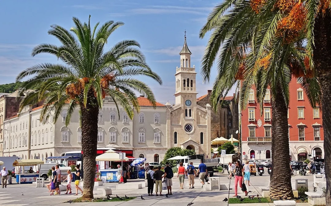 Split Guided Walking Tour and Klis Fortress Visit with Panoramic Views and A/C Transport Image 10