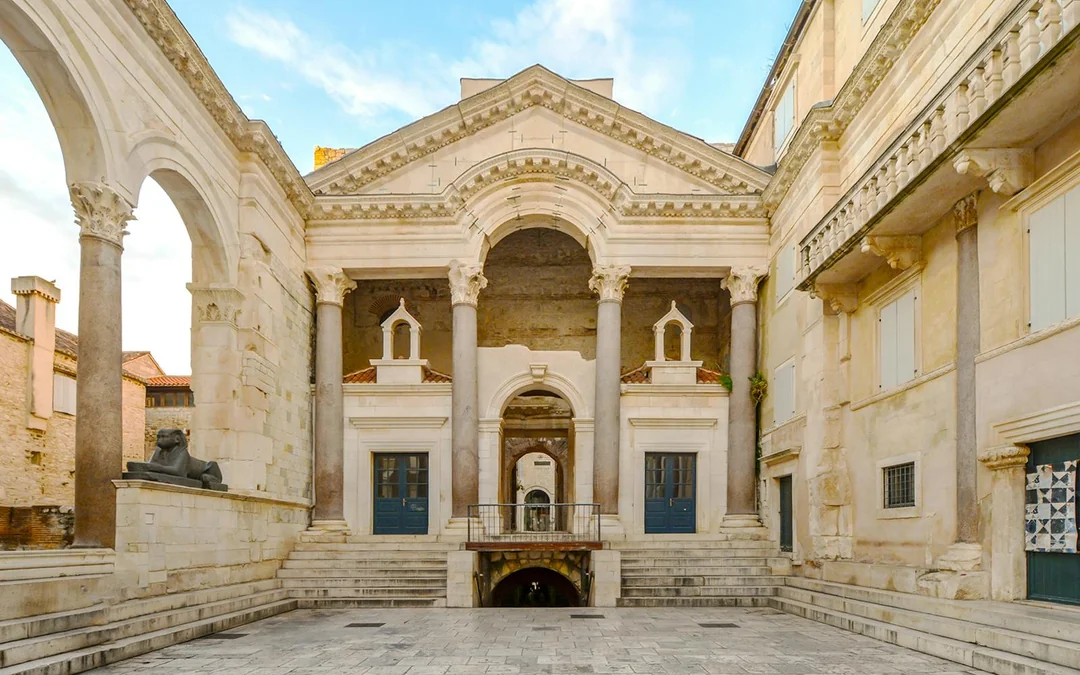 Split Private Walking Tour with Diocletian's Palace Image 2