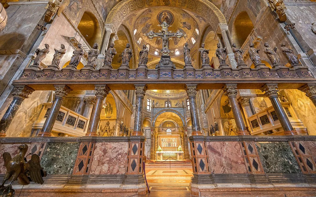 St. Mark’s Basilica & Doge’s Palace Skip-the-Line Guided Tour Image 4