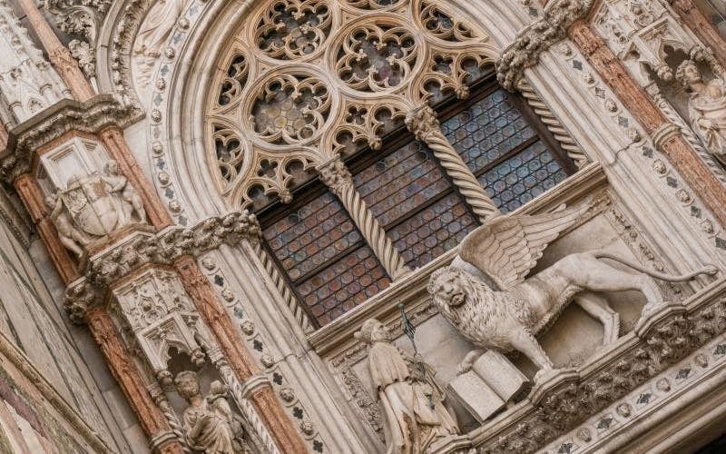 St. Mark’s Basilica Main Nave Entry Ticket with App Audio Guide and Escort Assistance Image 1