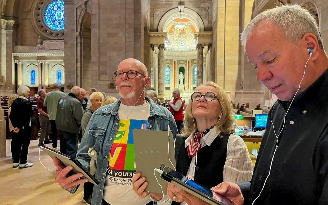 St. Patrick's Cathedral Self-Guided Audio Tour with iPad and Headphones Image 1