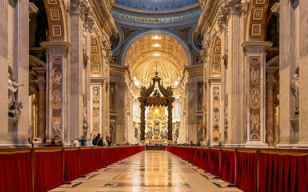 St. Peter's Basilica Guided Tour with Dome Climb Image 4