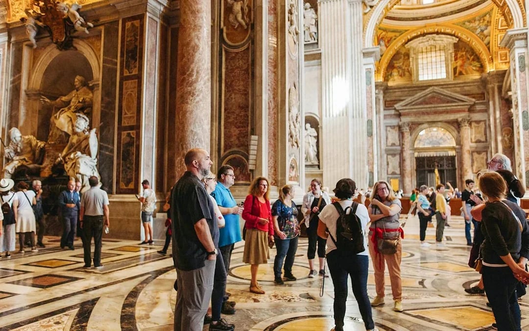 St. Peter's Basilica Reserved Entry Tickets with Dome Access Image 9
