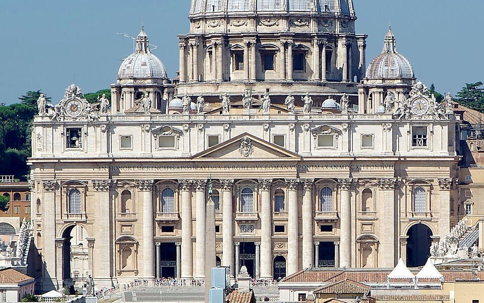 St. Peter's Basilica Skip-the-Line Entry Ticket with Audio Guide Image 4