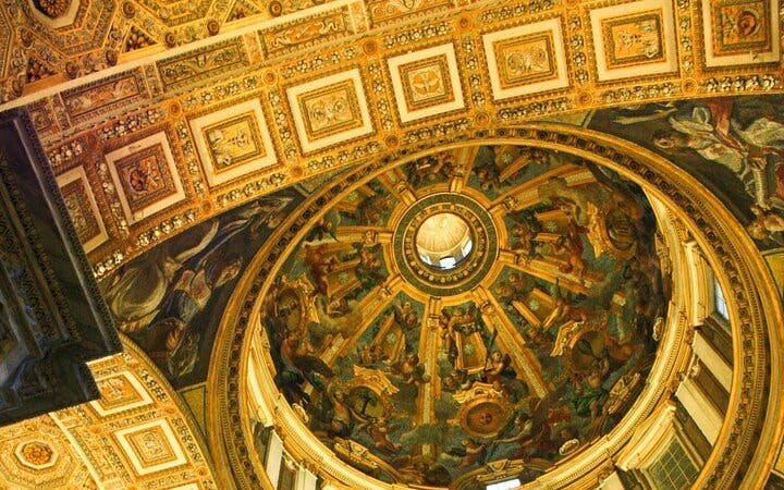 St. Peter’s Basilica Skip-the-Line Tickets and Papal Grottoes Access Image 4