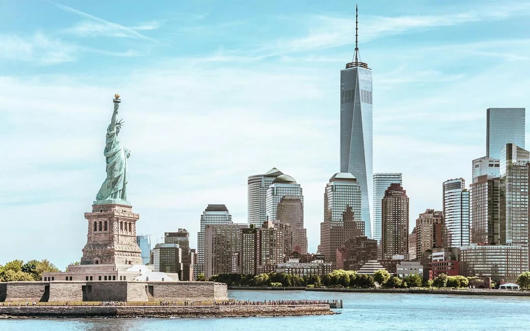 Statue of Liberty & Ellis Island Sightseeing Cruise Image 3