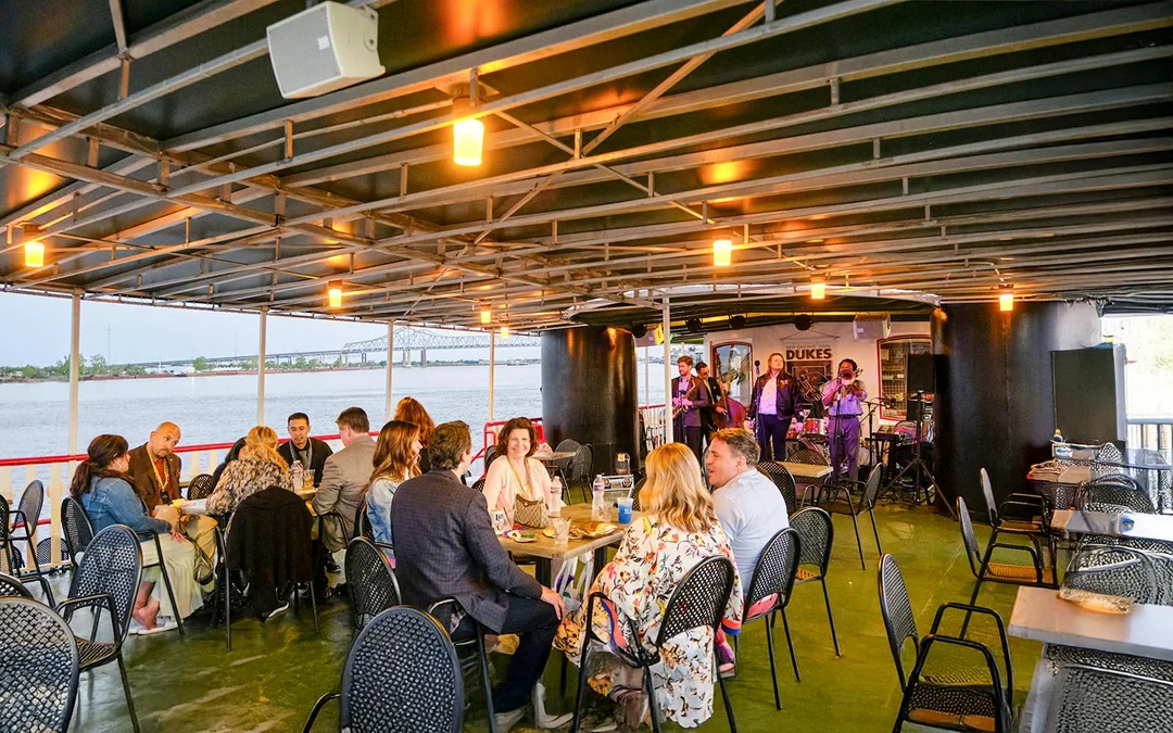 Steamboat Natchez Sightseeing Jazz Cruise with Lunch Image 4