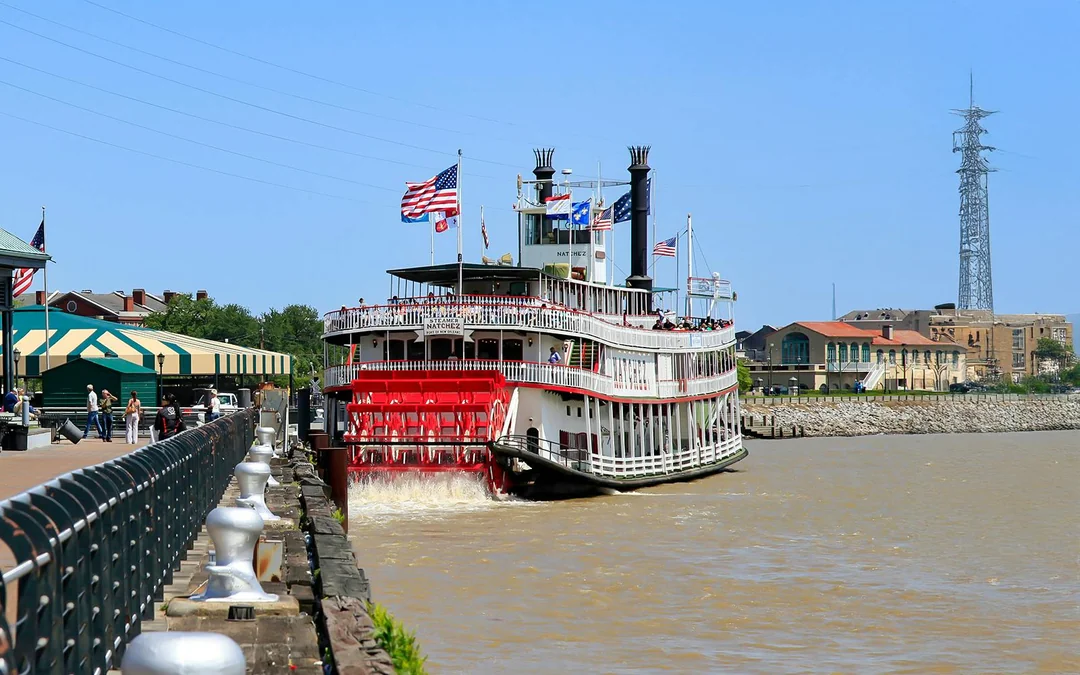 Steamboat Natchez Sunday Jazz Cruise with Brunch Image 11