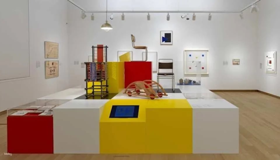 Stedelijk museum of modern and contemporary art entrance tickets