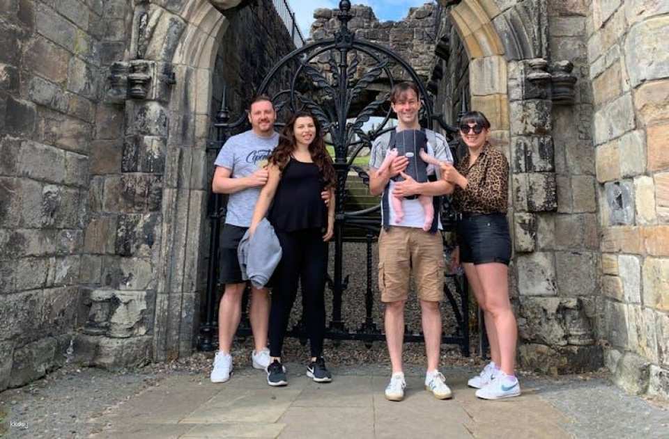 Stirling old town tour with a local guide