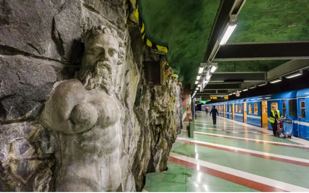 Stockholm Subway Art and Photography Walking Tour Image 8
