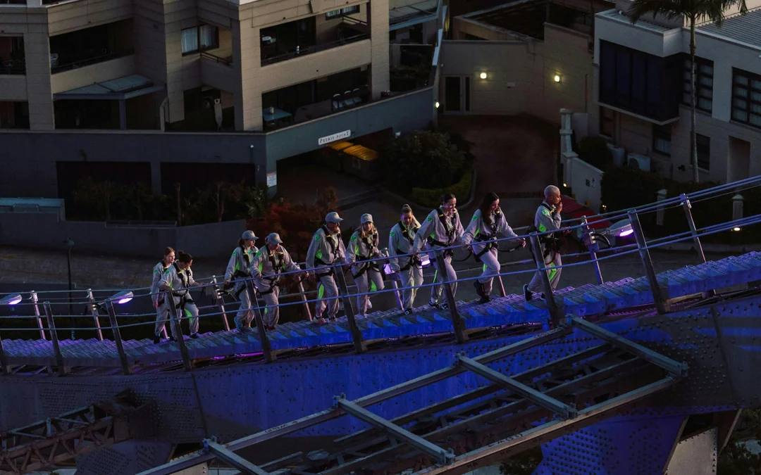 Story Bridge Adventure Climb Image 5