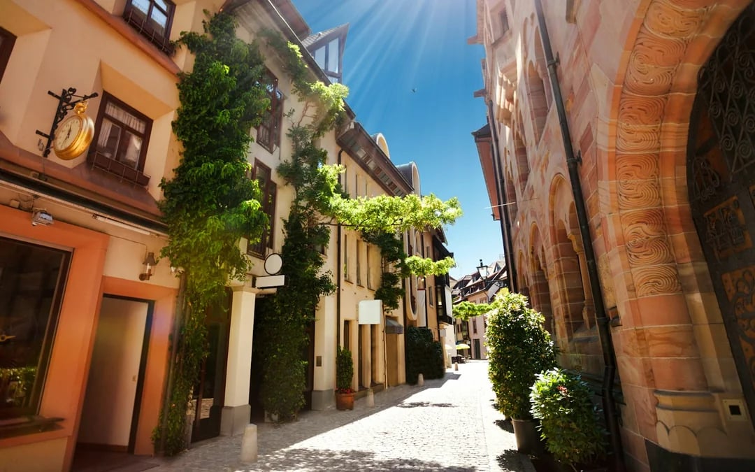 Strasbourg App-Based Self-Guided Scavenger Hunt and City Highlights Tour Image 4