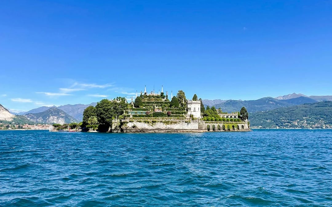 Stresa to Borromean Islands Round-Trip Boat Transfers Image 11
