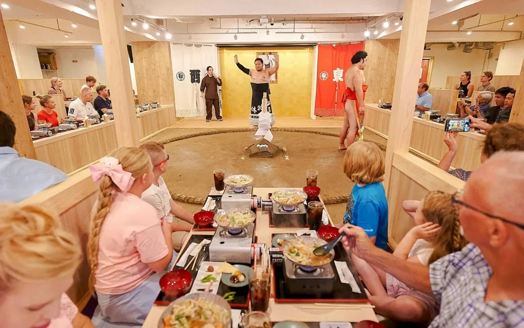 Sumo Show, Ring Practice & Chanko-Nabe Dinner with a Retired Wrestler · Ryogoku Image 1